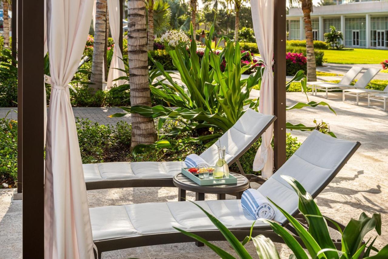 The Ritz-Carlton, Turks & Caicos Hotel Grace Bay Exterior photo